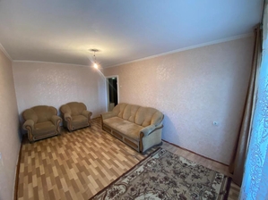 Продам 1 комнатную квартиру в кирпичном доме в Центре Талдыкорган - Изображение #1, Объявление #1726109
