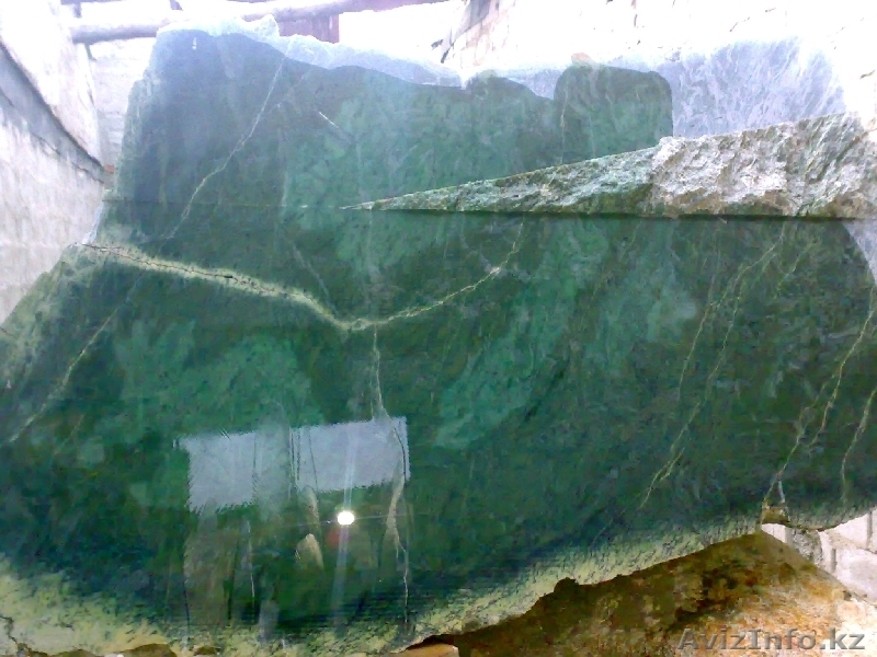 Продаю зел. нефрит - Изображение #1, Объявление #599370
