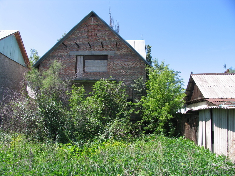 Продается недостроенный 3х-этажный дом на участке 6.5 соток  - Изображение #5, Объявление #937042